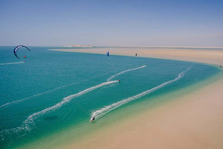 Curso de kitesurf en Dajla