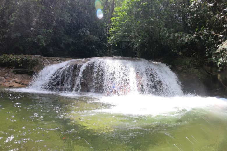 Senderismo por las cascadas de Banqueta