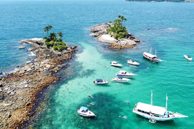 Ala delta acuático en Angra dos Reis