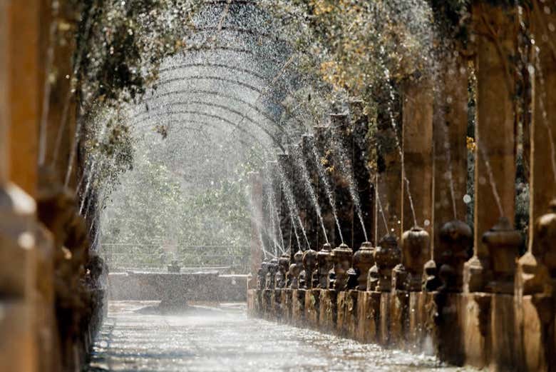 Entrada a los Jardines de Alfabia