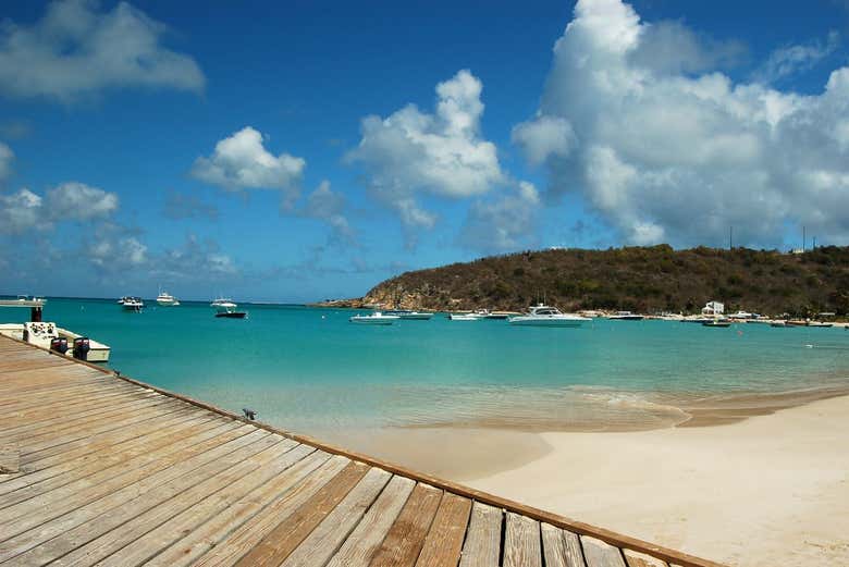 Excursión privada desde Anse Marcel en barco