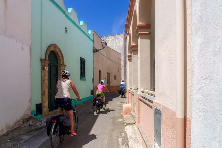 Tour en bicicleta por Alezio, Tuglie y Porto Selvaggio