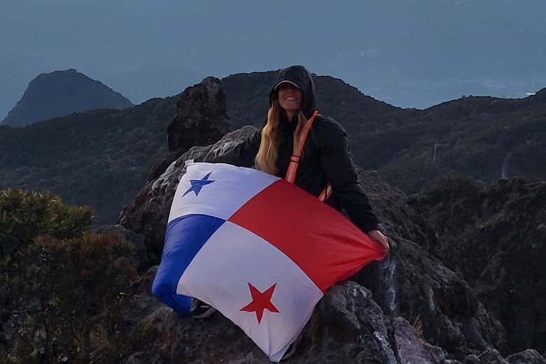 Tour en 4x4 por el volcán Barú al amanecer