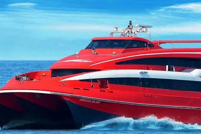 Ferry a Macao