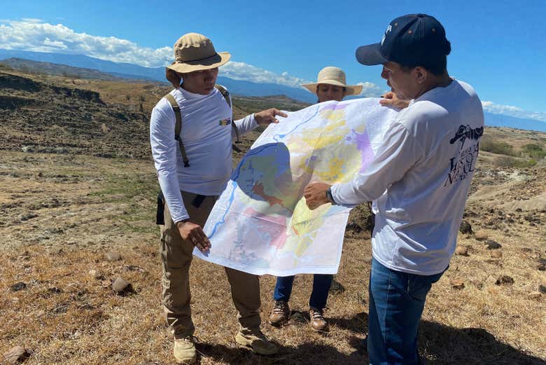 Tour por el Museo de Historia Natural de la Tatacoa + Taller de fósiles