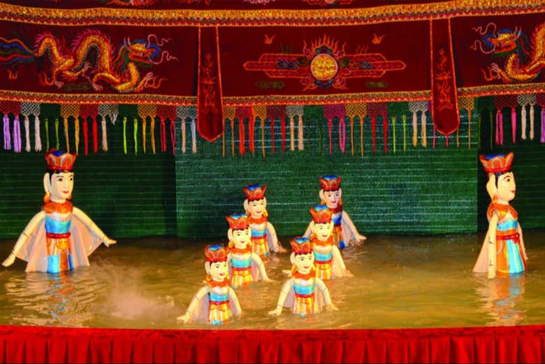 Espectáculo de marionetas sobre el agua