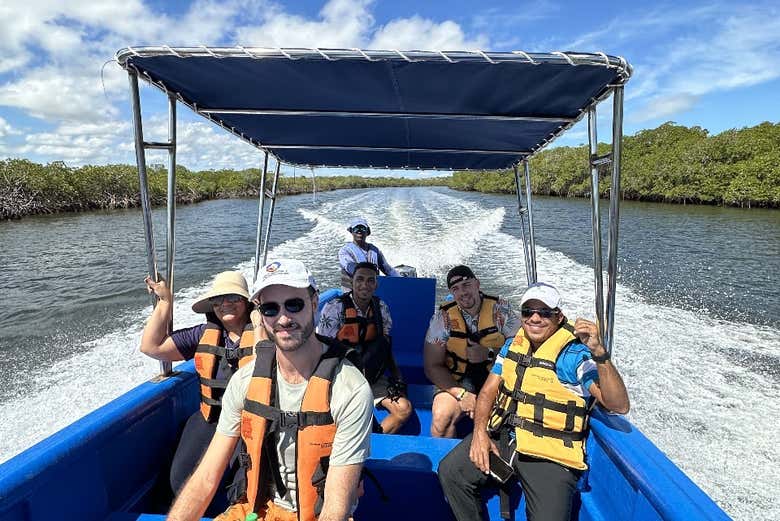 Paseo en barco por Monte Cristi