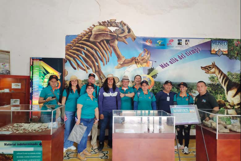 Tour por Villavieja + Paseo en barco