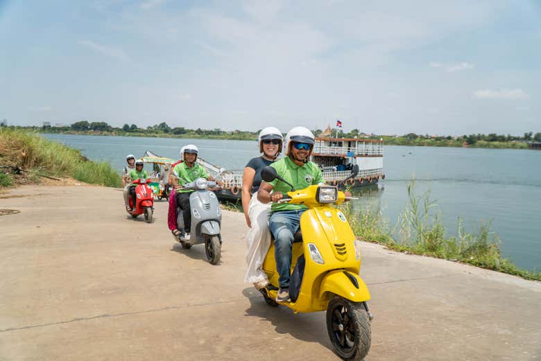 Tour en vespa por Nom Pen