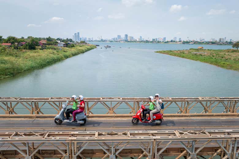 Tour en vespa por Nom Pen