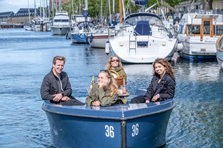 Alquiler de barco sin licencia en Copenhague