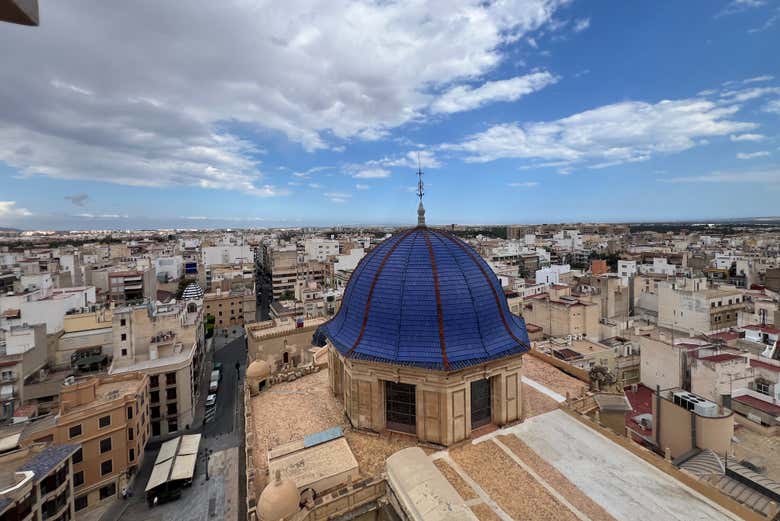 Visita guiada por la Basílica de Santa María + Subida a la torre