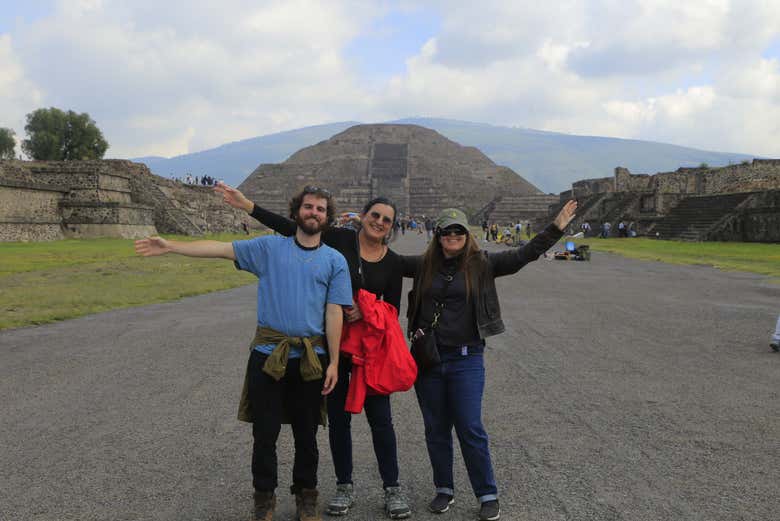 Excursión a Teotihuacán y San Martín de las Pirámides + Temazcal