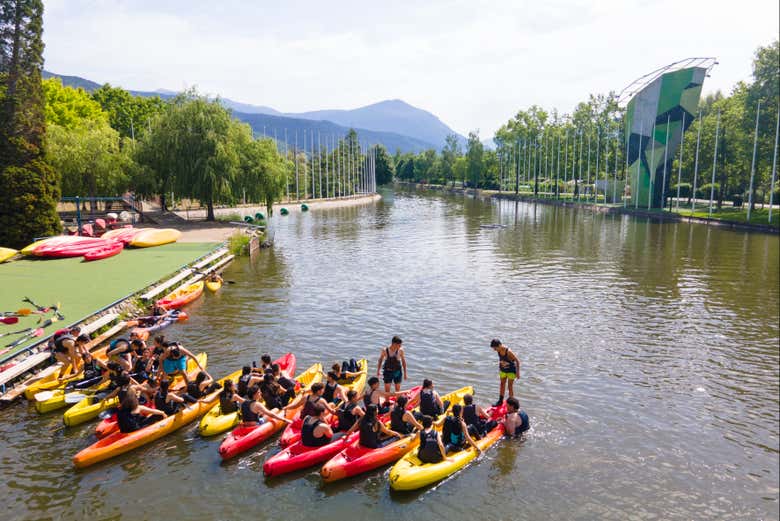 Tour en kayak por el canal olímpico del Segre