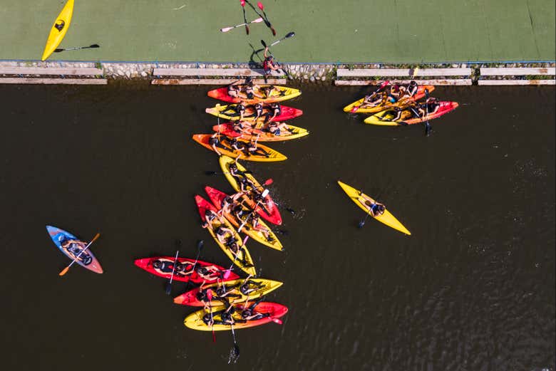 Tour en kayak por el canal olímpico del Segre