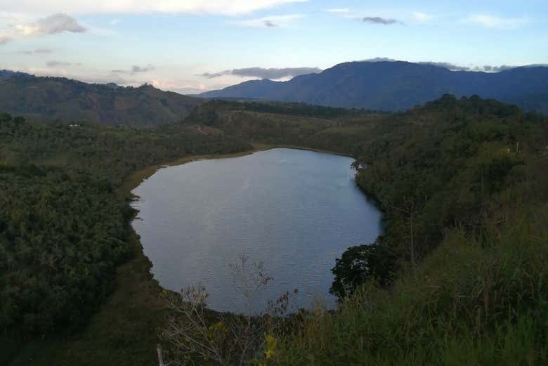 Excursión a la laguna de Guaitipán