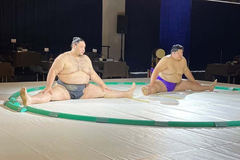 Entrada a un entrenamiento de sumo en Osaka