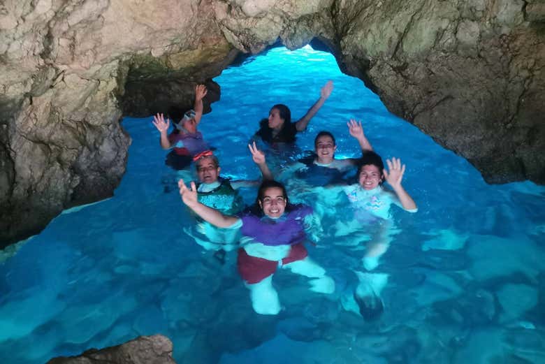 Tour en kayak por Cala Granadella