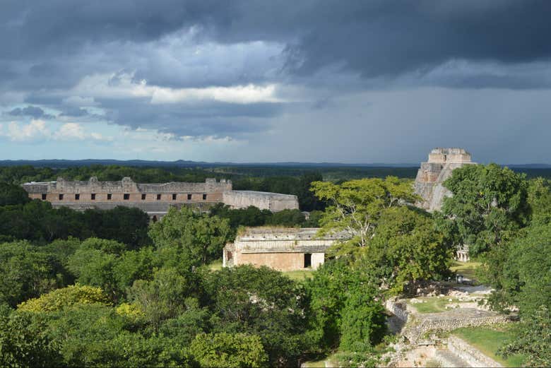 Tour privado por la zona arqueológica de Uxmal