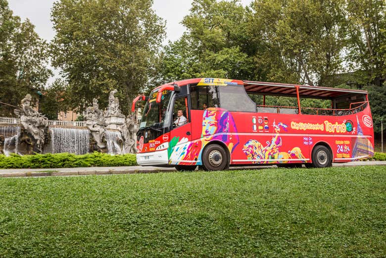 Museo Nacional del Automóvil + Autobús turístico de Turín