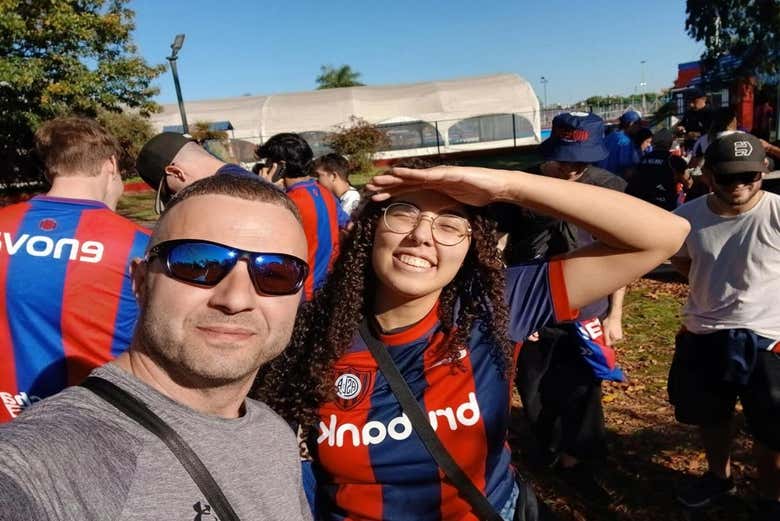 Partido de fútbol en Buenos Aires con guía local
