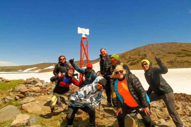 Trekking hasta el Hito Copahue