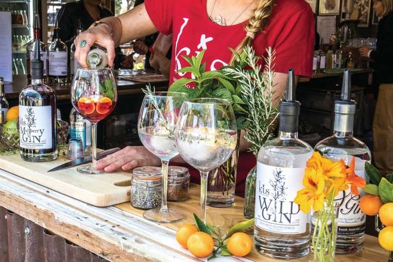 Tour de vinos y licores por Isla Canguro