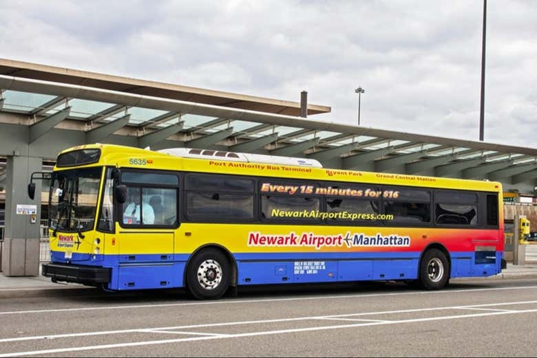 Autobús entre el Aeropuerto de Newark y Nueva York