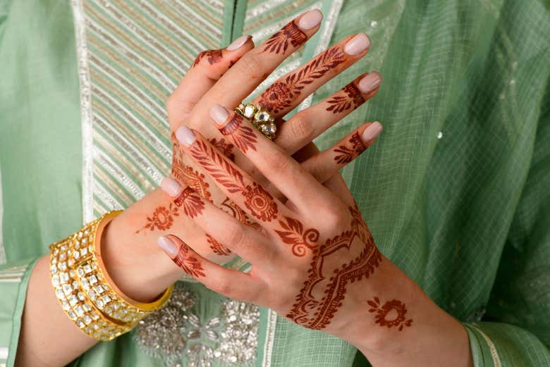 Taller de henna en Jasab