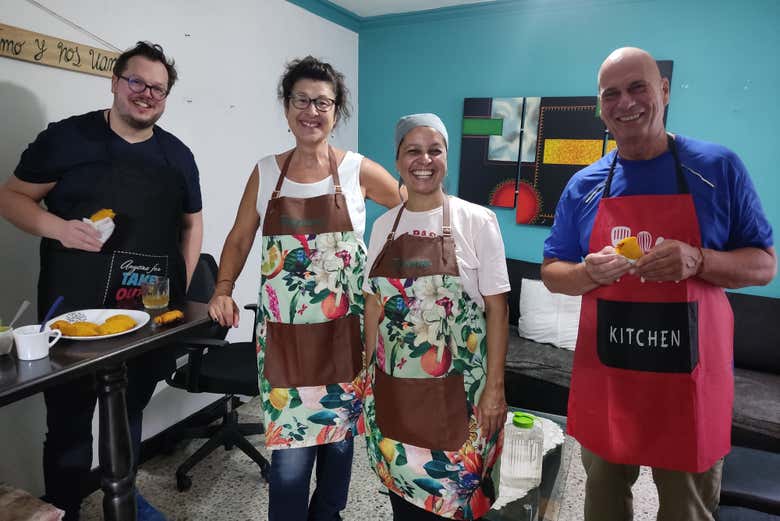 Taller de empanadas colombianas en Medellín
