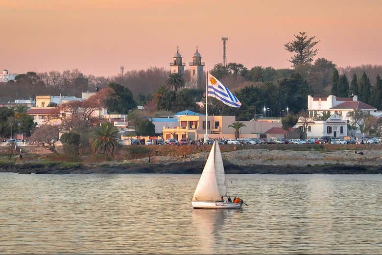 Excursión a Colonia del Sacramento + Alquiler de bicicleta