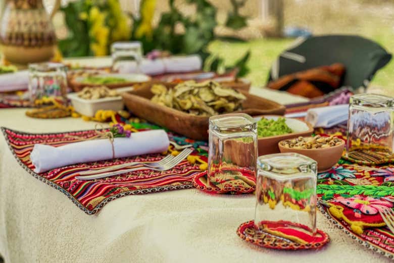 Taller de toritos de Pucará + Pícnic en la laguna de Huaypo