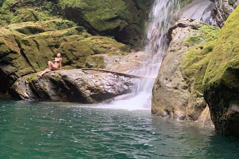 Senderismo hasta la catarata de Alto Shambillo