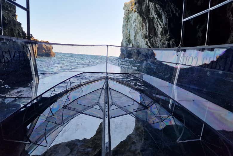 Paseo en barco transparente por Siracusa