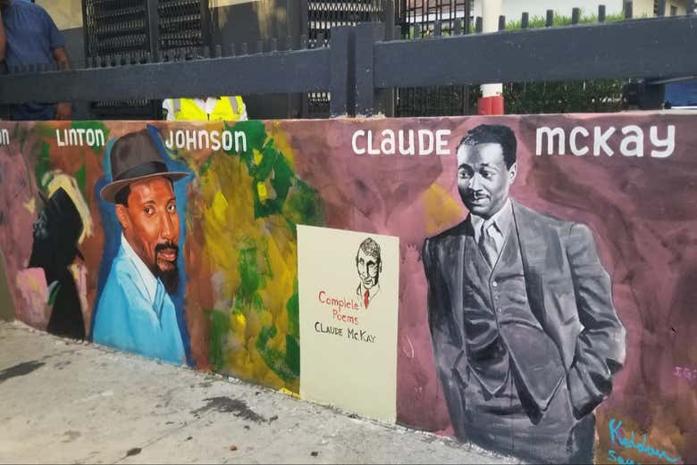 Tour de arte urbano por Kingston
