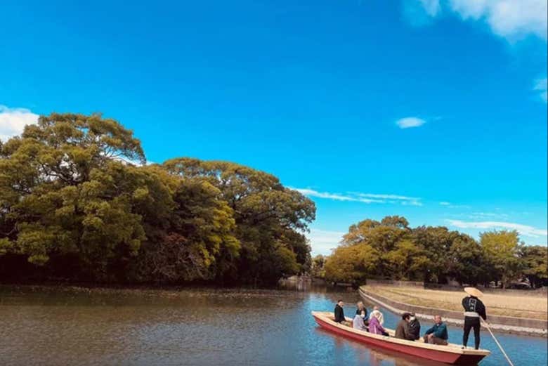 Paseo en canoa por el río Yanagawa con comida