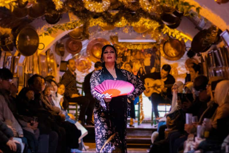 Espectáculo flamenco en el tablao Cueva de la Rocío