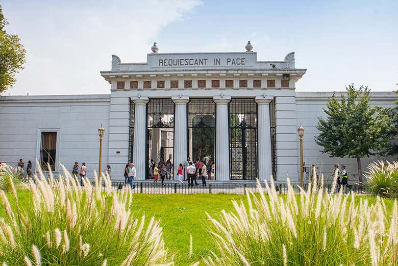 Free tour por el barrio de La Recoleta