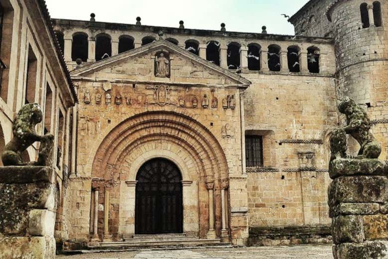 Excursión a Altamira, Santillana del Mar, Comillas y el Capricho de Gaudí