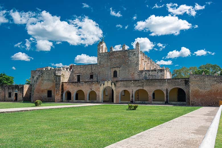 Excursión a Valladolid y sus cenotes