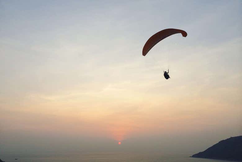 Vuelo en parapente por Alanya + Playa de Cleopatra