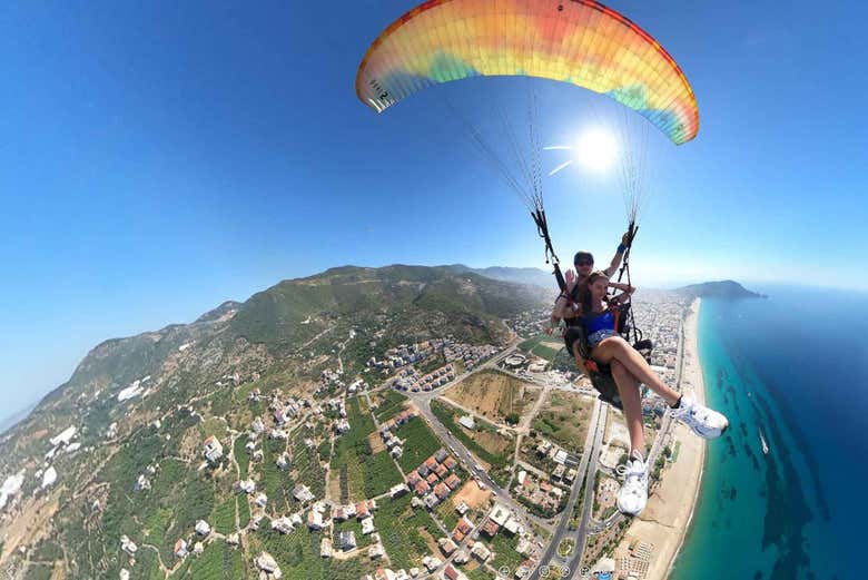 Vuelo en parapente por Alanya + Playa de Cleopatra