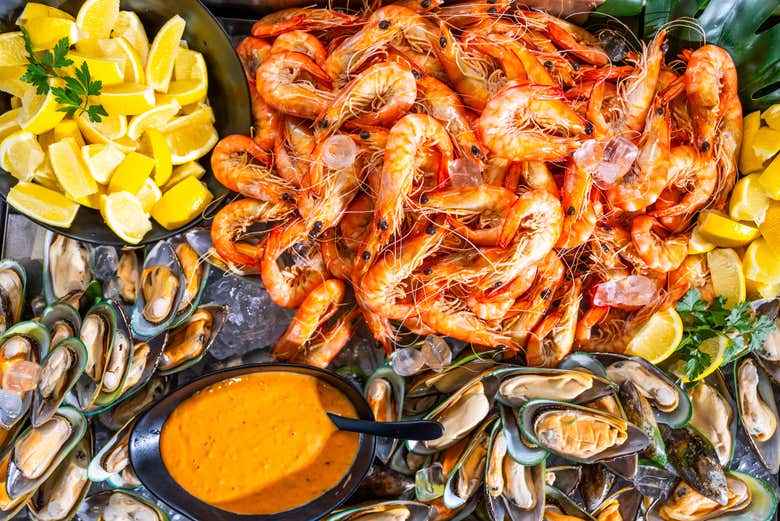 Crucero con comida o cena por Gold Coast
