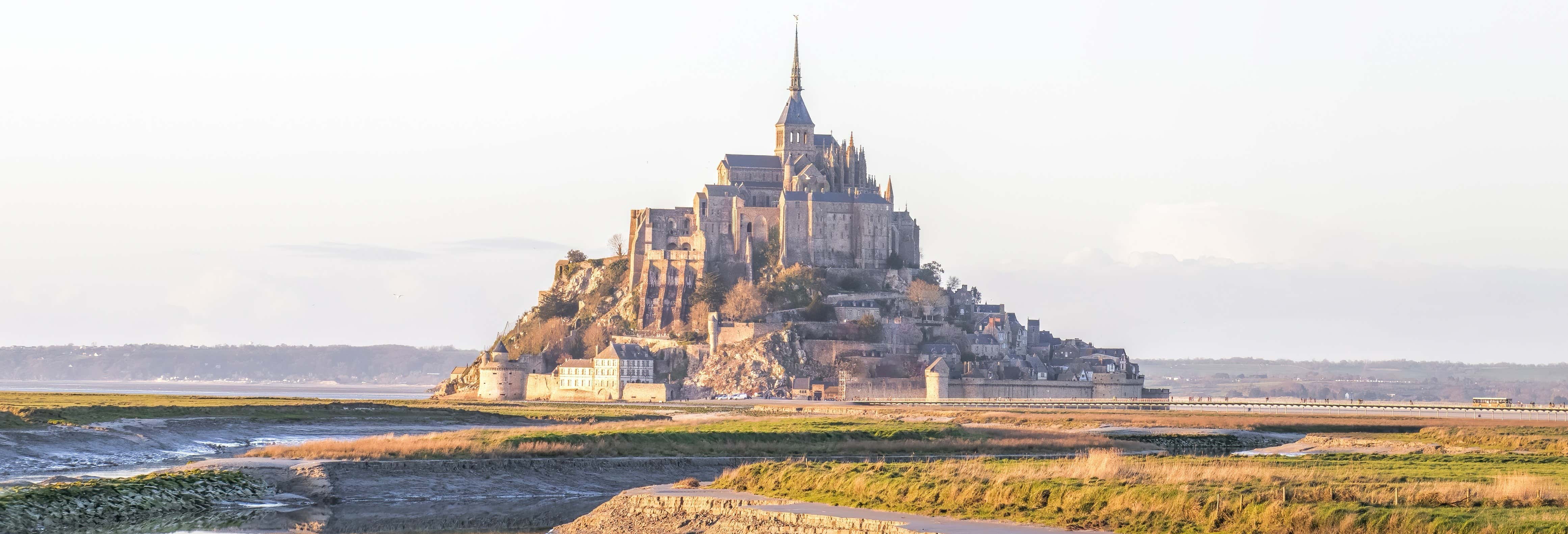 Mont-Saint-Michel & Omaha Beach Day Trip