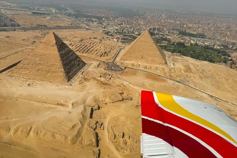Paseo privado en avioneta por las pirámides de Giza y El Cairo - Galería 1