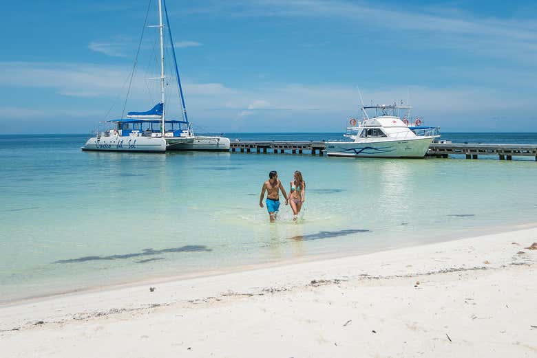 Paseo en catamarán por Cayo Santa María