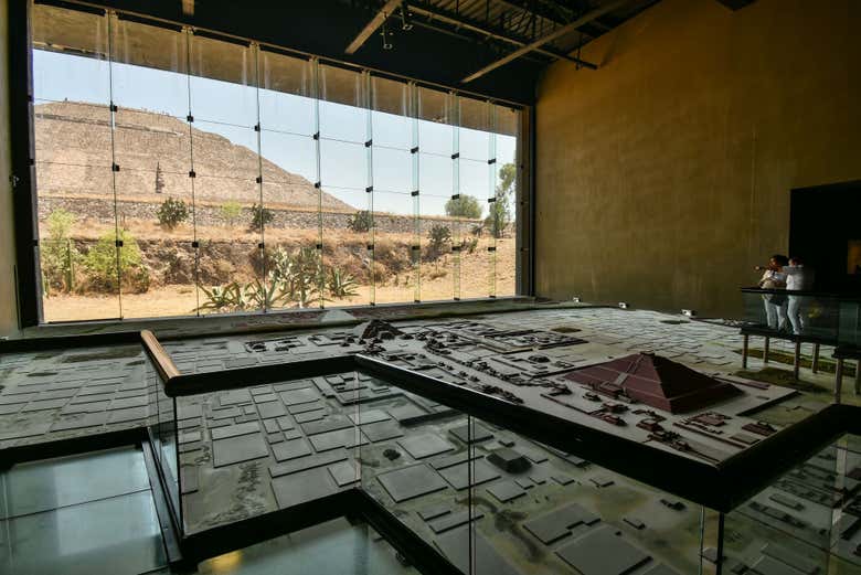 Entrada a la zona arqueológica de Teotihuacán