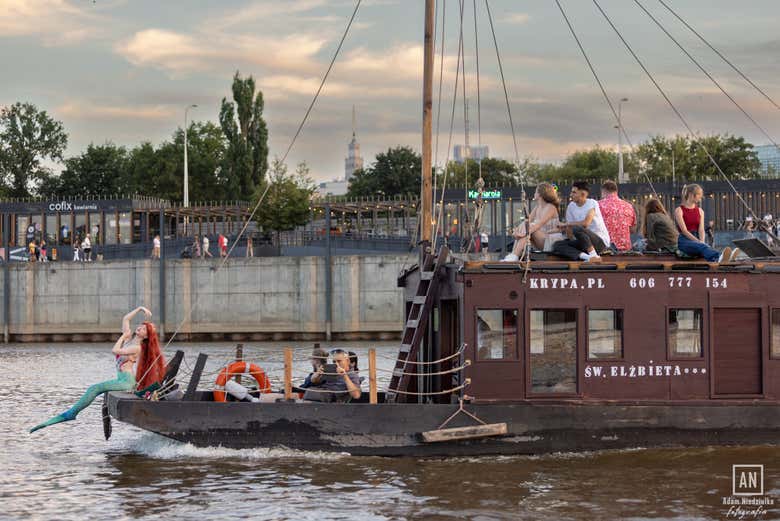 Paseo en barco tradicional por el río Vístula