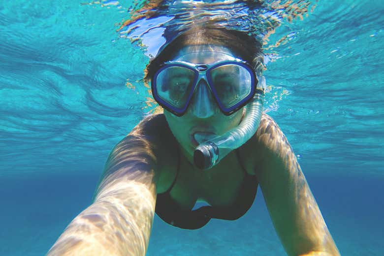 Snorkel en la piscina natural Media Luna