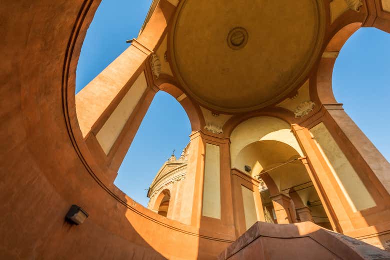 Tren turístico al Santuario de San Luca